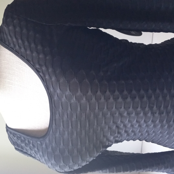 BODYSUIT BACKLESS SCOOP BRAND Super Cute Design NEW! - Picture 4 of 8